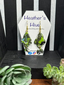 Fish dangle earrings