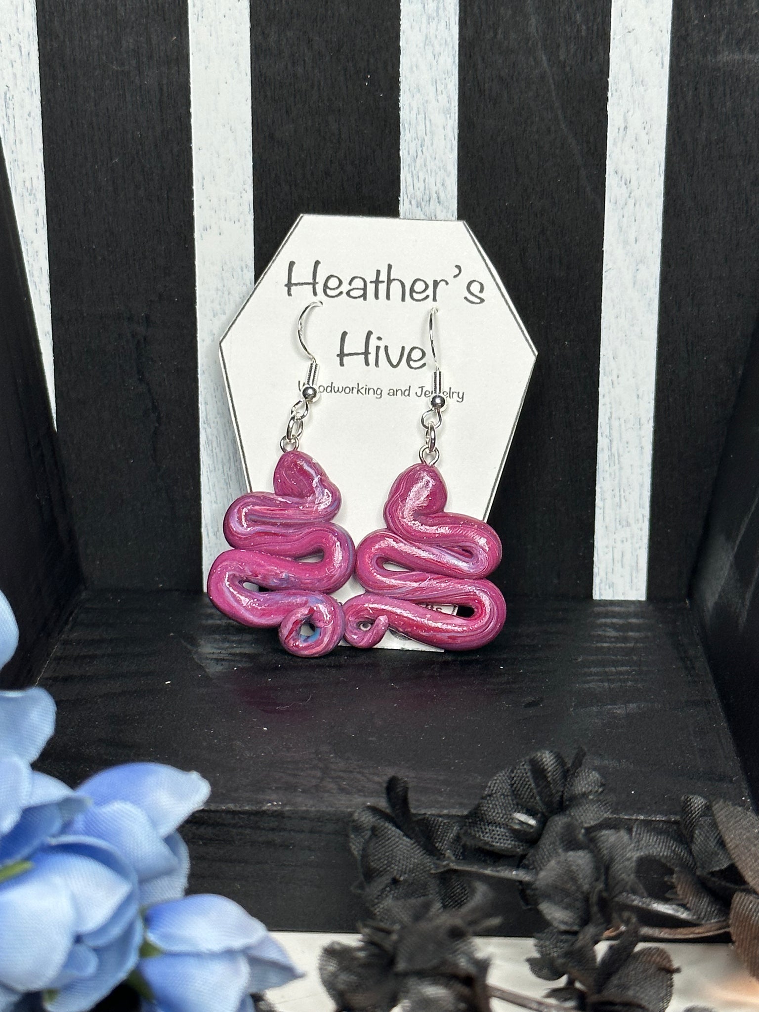 Snake dangle earrings